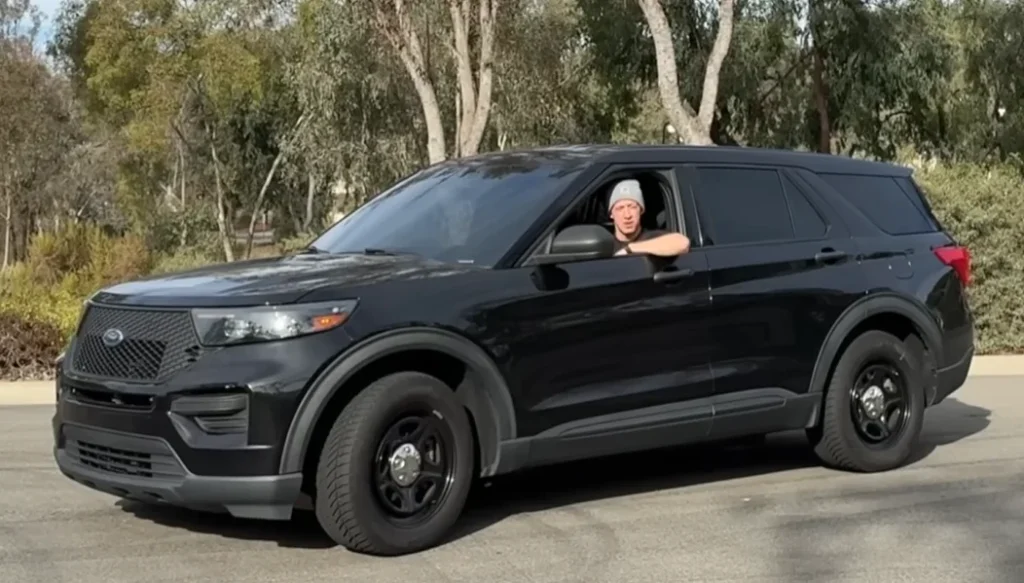 California man buys retired Ford police car 'unicorn' and everyone starts driving slow around him assuming he's a cop