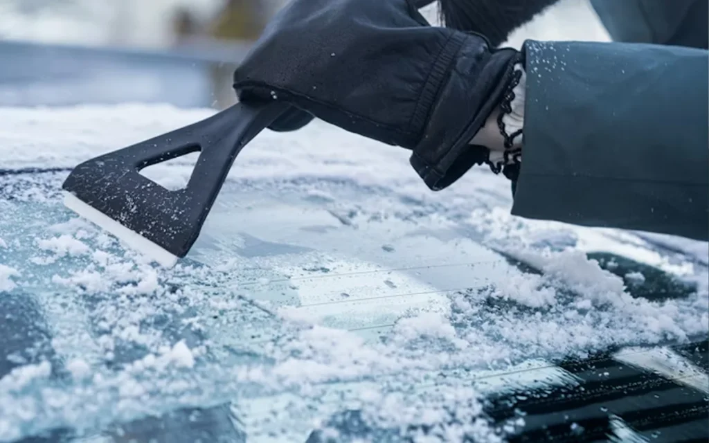 After experiencing her first winter in snowy Colorado, this woman has gone viral for he strange trick to protect her windscreen from freezing