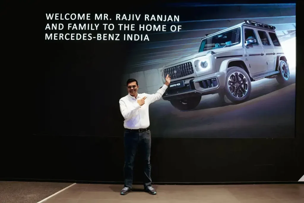 Mercedes-Benz CEO personally delivers brand new G-Wagen to man who just bought his sixth one