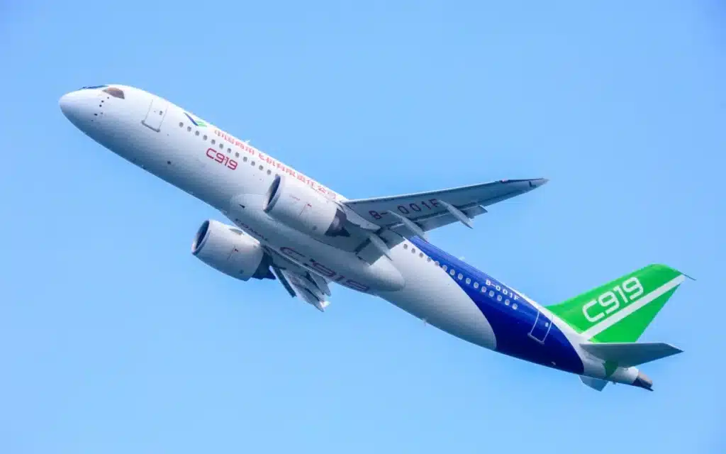 China new plane set to rival Boeing and airbus