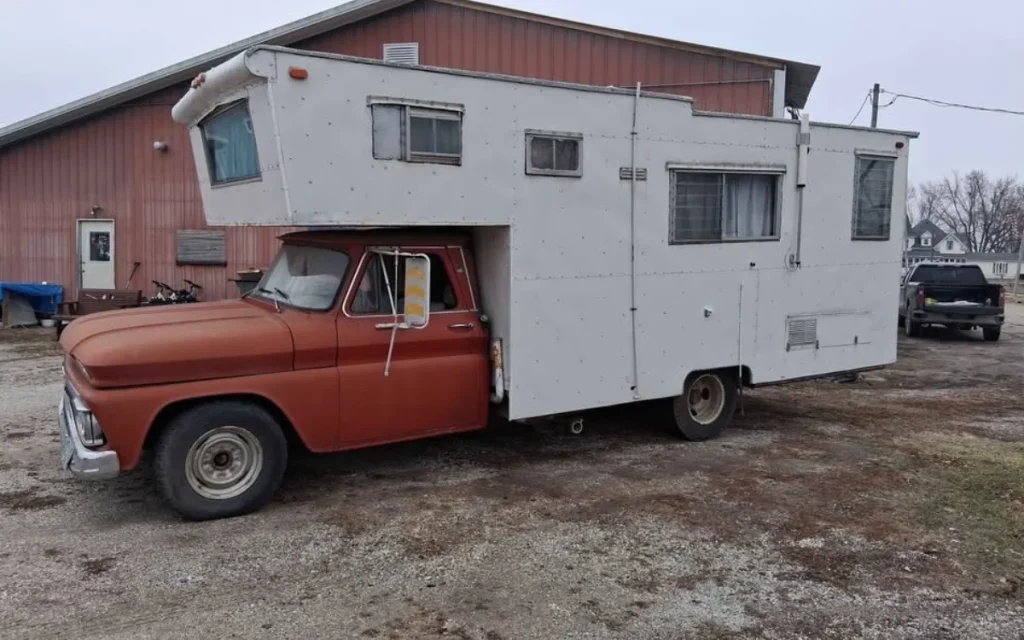 This 1965 GMC 3500 has been converted into a one-off motorhome, and if you like the look of it, then you’re in luck, because it’s currently for sale