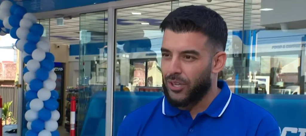 Billionaire opens a gas station where fuel costs less than $1 per liter and drivers are in disbelief at their luck