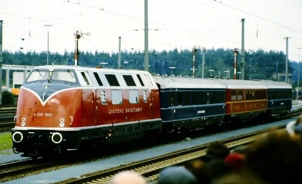 German V200 Prototype with car-like torque converter used in diesel hydraulic
