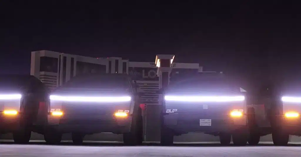 Tesla Cybertruck lightshow