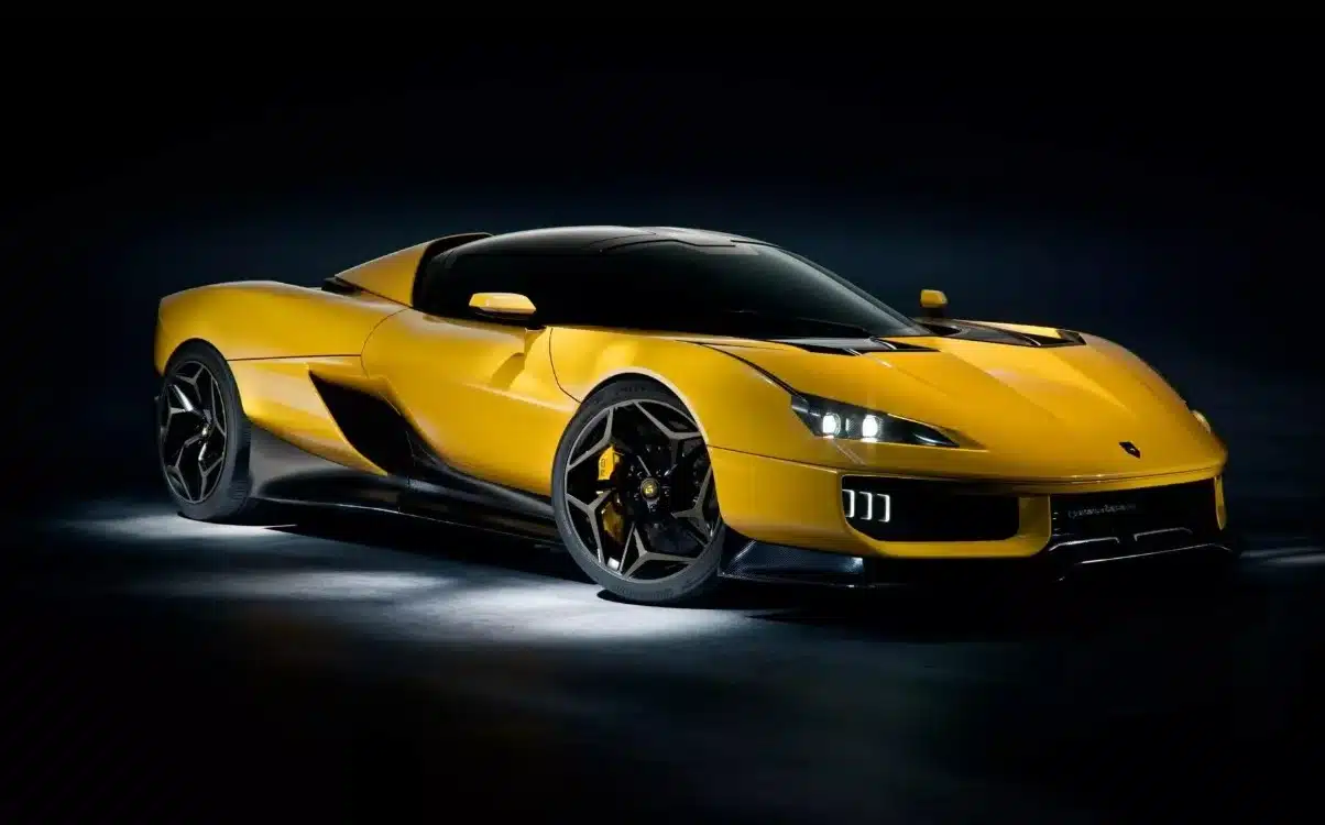 Giamaro Katla is an Italian hypercar with over 2,000 horsepower and no electric aid