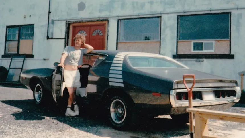 Canadian man who was forced to sell his beloved 1-in-26 1972 Dodge Charger to pay for his house greeted with a heartwarming surprise 30 years later