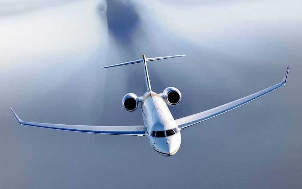 Bombardier Global 8000 private jet concept