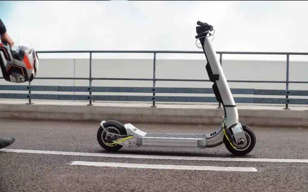 Bo Turbo e-scooter that could break an EV world record