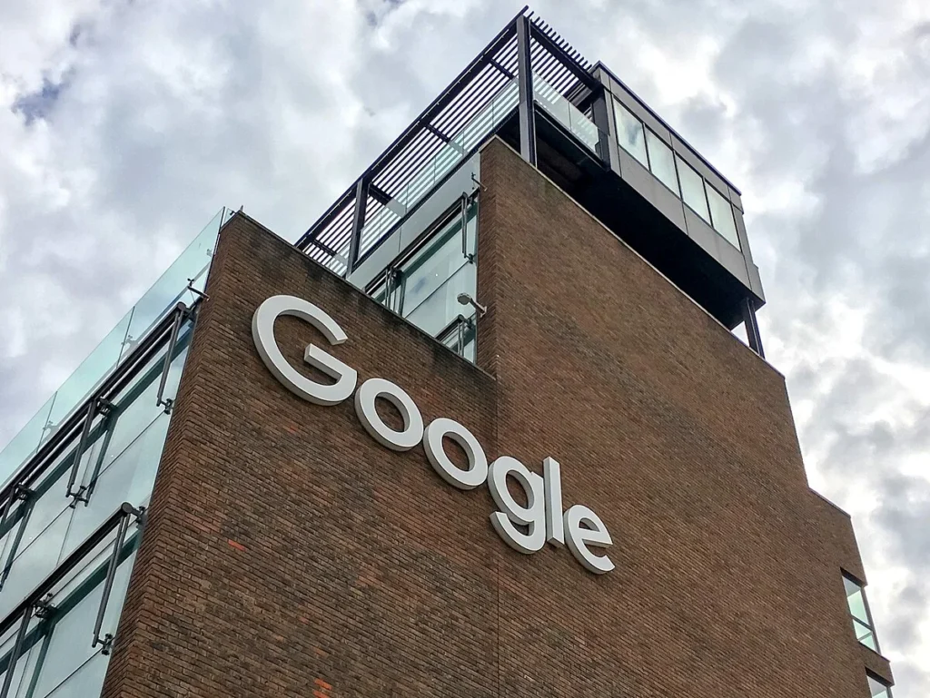 Google Maps driving mode has been discontinued and this is why