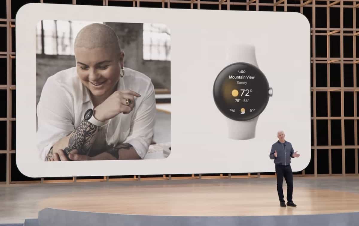 Rick Osterloh showcasing the timepiece at Google I/O 2022.