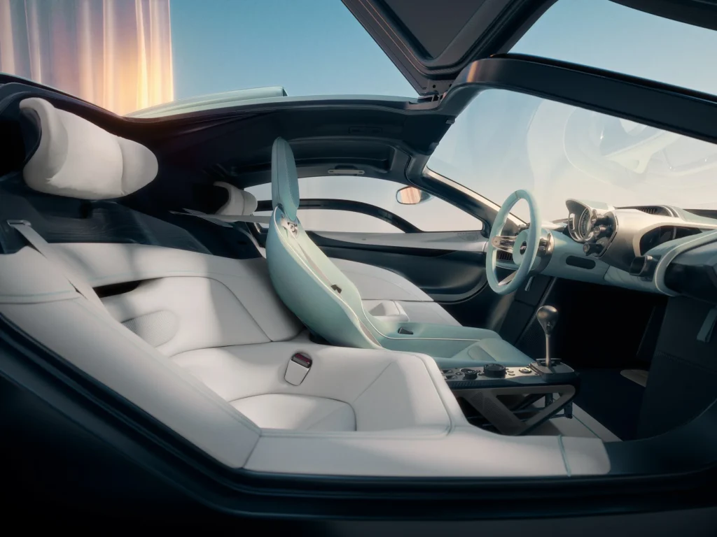 Man who designed McLaren F1 has just unveiled the spiritual successor to the iconic supercar and it is the ultra-limited Gordon Murray S1