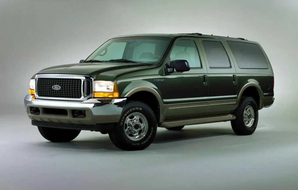 Dealership worker says this Ford Excursion is the hottest car right now and owners are 'never giving it up'