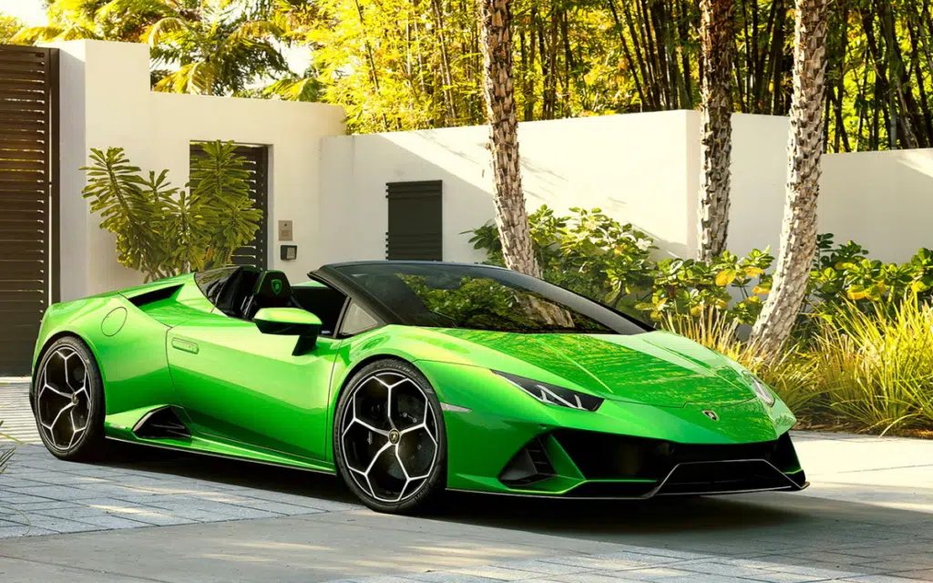Travis Scott gifts fellow artists brand new Lamborghini Lamborghini Huracán supercar