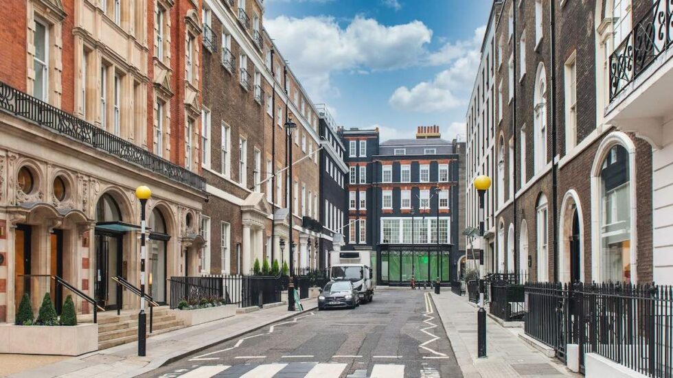 The Gucci mansion in London has hit the market for $66.6 million ...