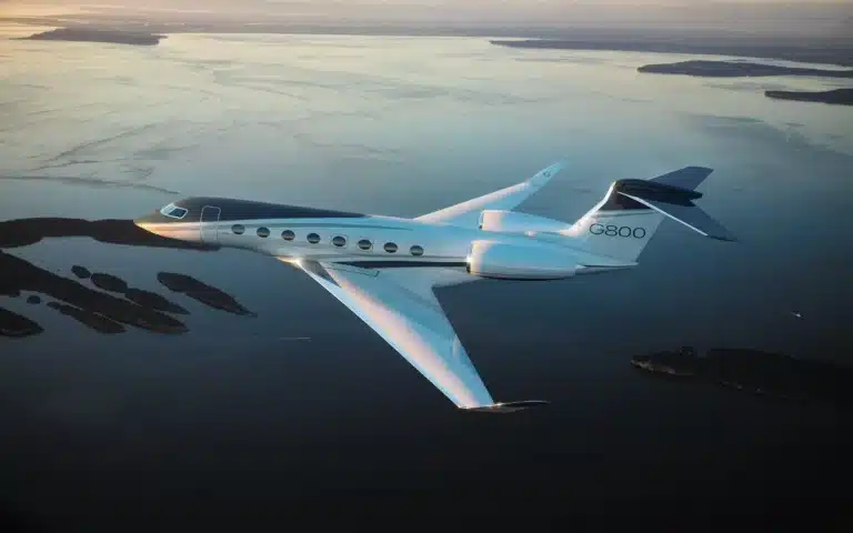 Gulfstream G800 private jet