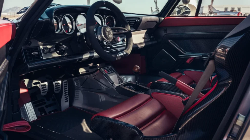 Gunther Werks F-26 is a Porsche 911 restomod with incredible power that blows past a Bugatti Veyron and even its 1,067HP stat