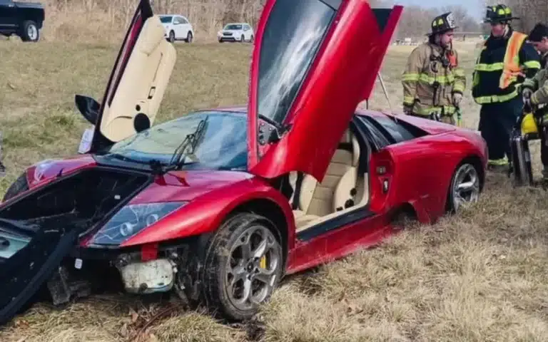 crashed Lamborghini door restoration