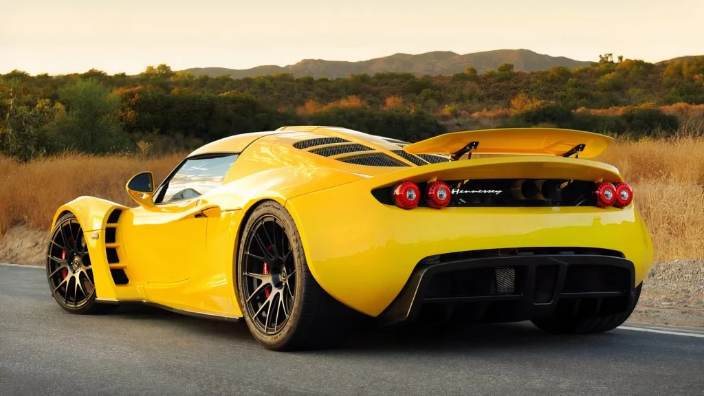 Hennessey Venom GT supercar managed the fastest speed ever for a production car with manual transmission