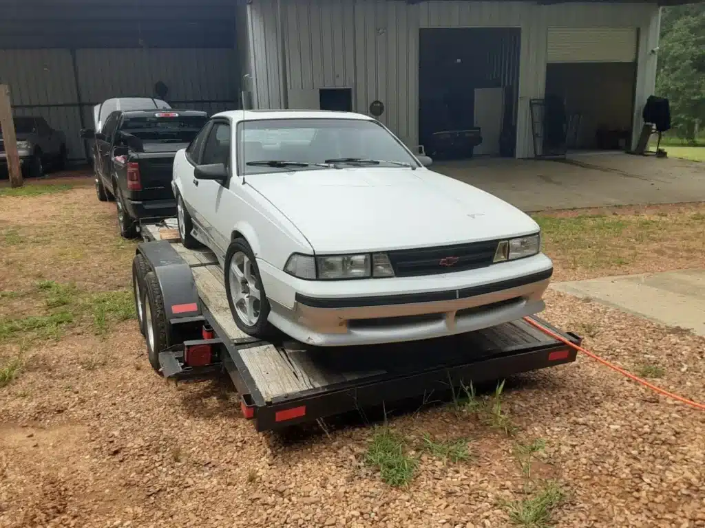 Hero-discovers-an-abandoned-Chevrolet-Cavalier