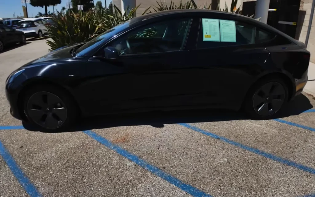 While en route to buy a $15,000 Tesla Model 3 from Hertz, this LA man found out the harsh reality of second-hand purchases, but landed a quick alternative