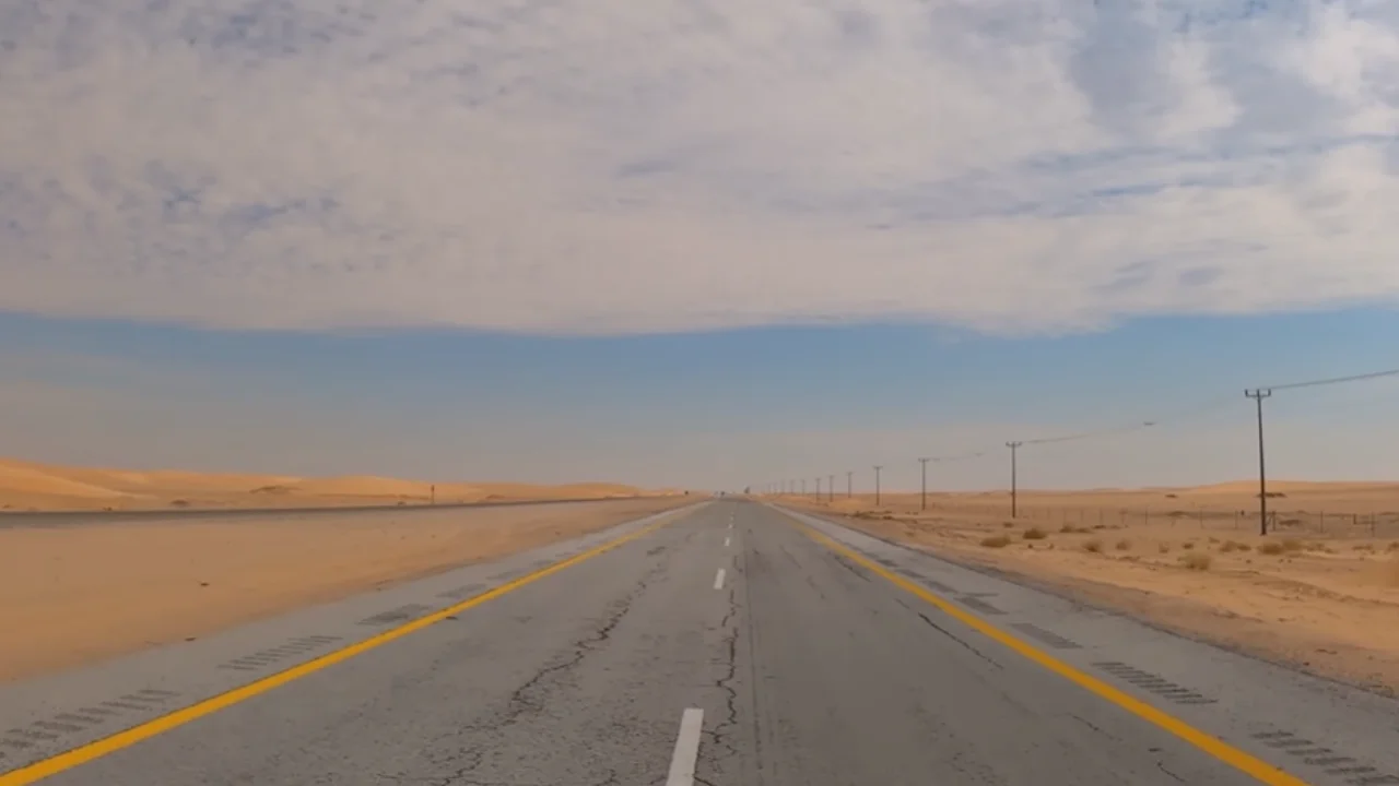 Longest straight road in the world is in Saudi Arabia and it runs for 149 miles but engineer warns it's more dangerous than you think