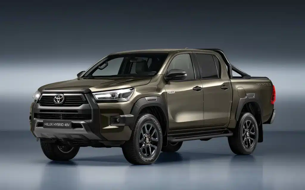 2017 Toyota Hilux pickup truck 2.8GD6 joins the 1,000,000km club
