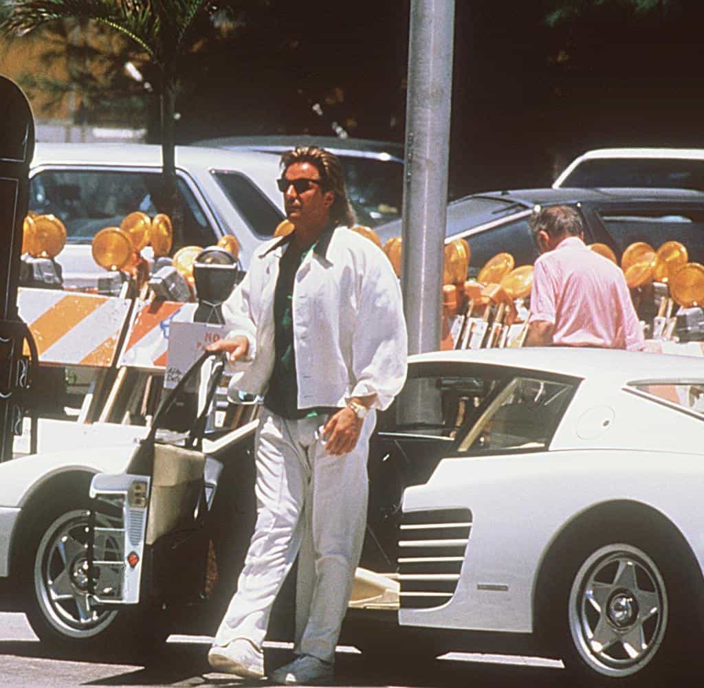 Hollywood cars - Don Johnson and his Ferrari Testarossa in Miami Vice