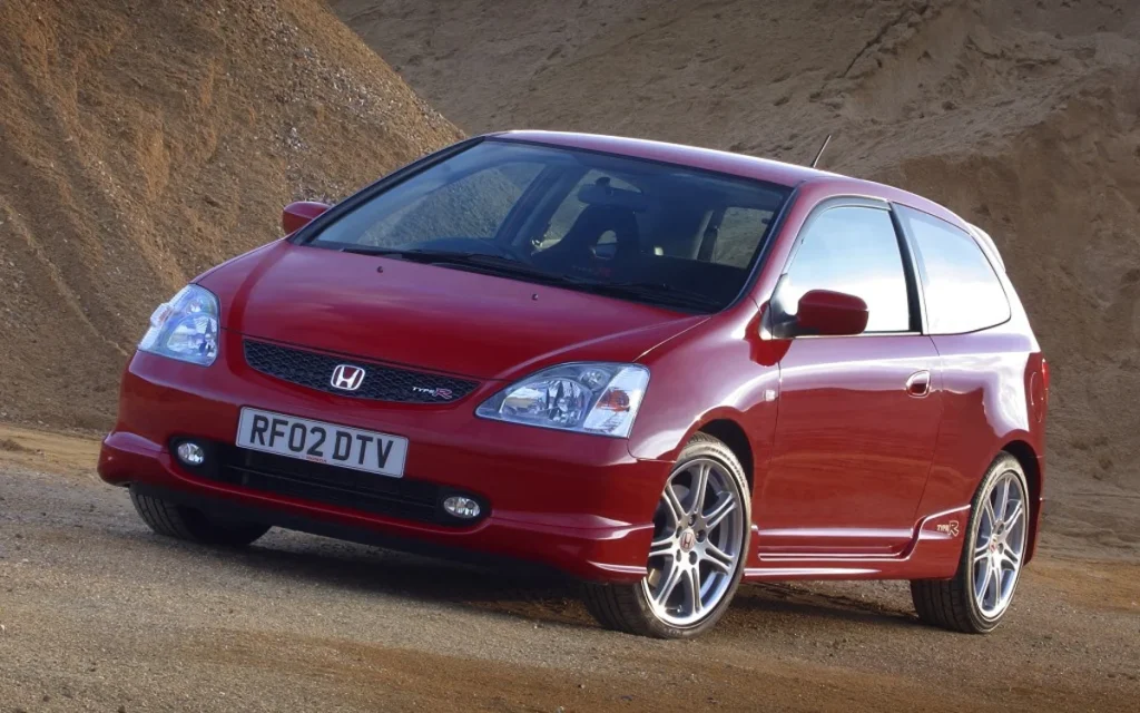 With manufacturers like Mitsubishi, Nissan, and Toyota having served their time, these 11 cars are now legal to import in the US after passing the 25-year rule