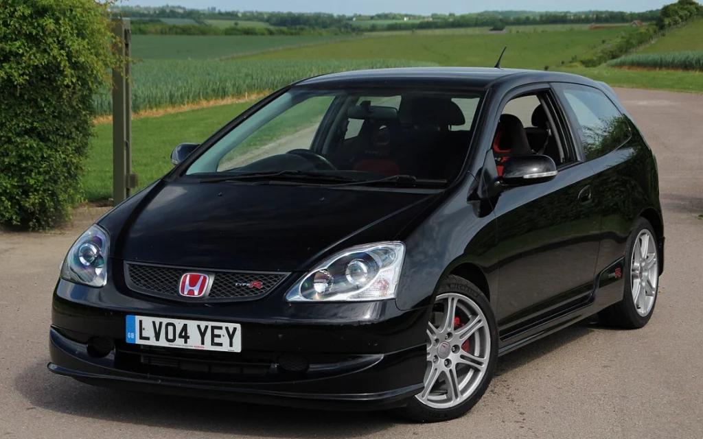 If your dream garage includes weird, wonderful foreign cars, you should look forward to the 25-year-old rule making 2026 a good year ahead.