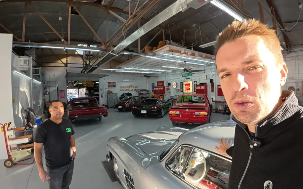 The Mercedes 300SL Gullwing is a dream car for collectors worldwide, which makes this painfully avoidable mishap all the harder to watch.