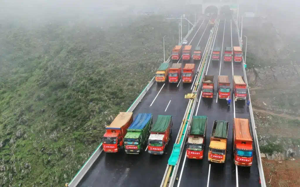 The Huajiang Grand Canyon Bridge in Guizhou just finished an extensive load-bearing test