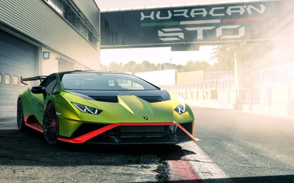 Texas man shares how much he spends to maintain his Lamborghini Huracán and it 'keeps him working hard'