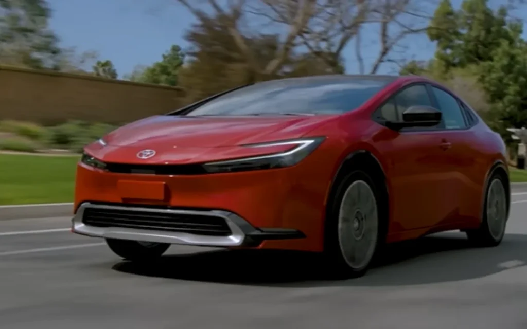 This is the average lifespan of a hybrid car's battery before you need to replace it