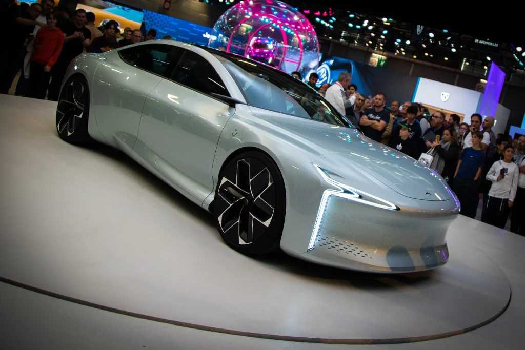 Hydrogen cars are here and theyve been here for a while but theres some confusion about how they work and what the difference between an FCEV and a BEV is