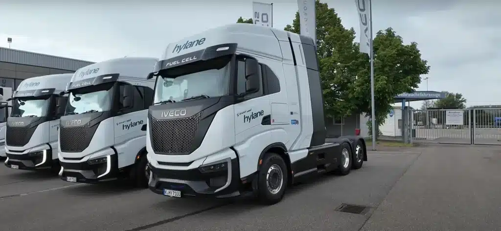 Man drives hydrogen truck for the first time after everyone tore them to shreds then gives his verdict