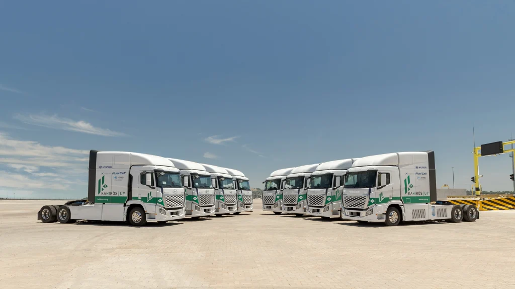 Latest Supercar News: Mercedes hints at a new Maybach, Hyundai XCIENT fuel cell trucks arrive in Uruguay, and Volkswagen teases the new interior of the 2027 Atlas