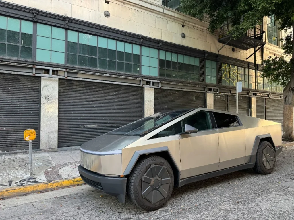 I traveled to California to test two of the most talked-about trucks in the US, the Rivian R1T and the Tesla Cybertruck