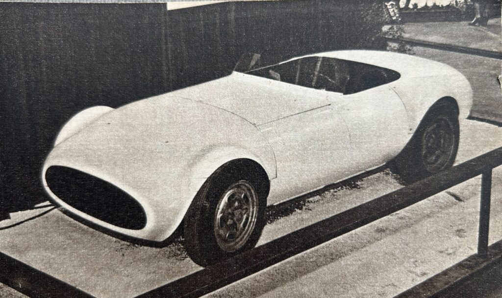 Car magazine from 1954 shows how advanced the US motoring scene was