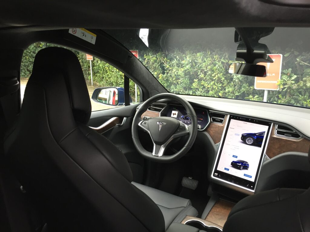 Elon Mode Tesla Model X