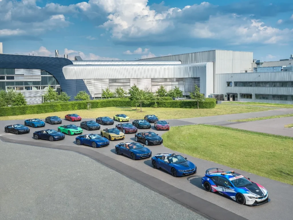 If you're in the market for a cool, unusual sports car, the BMW i8 might do the job