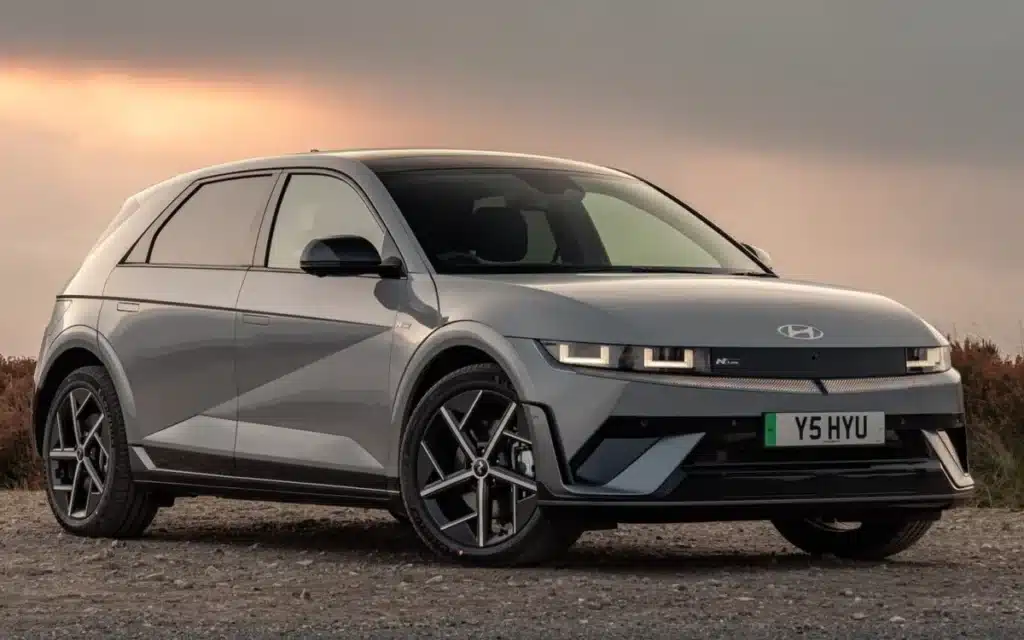 South Korean manufacturer Hyundai is set to enter the affordable electric hatchback market with a new Ioniq 2, following its sister brand with the Kia EV2