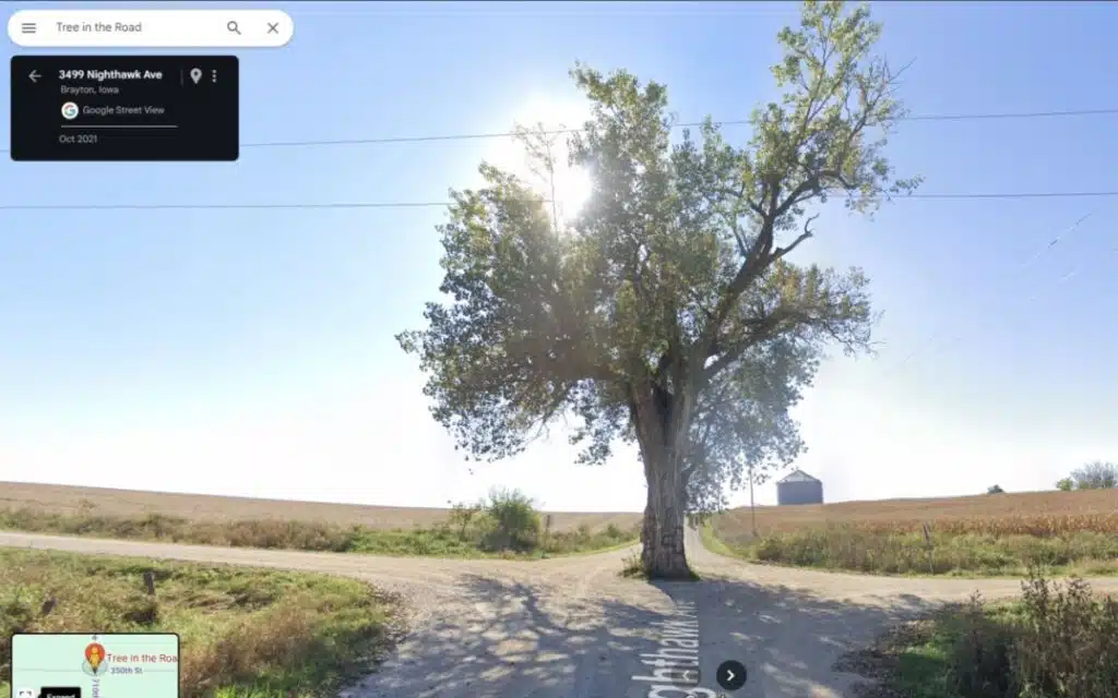 Roundabout in rural Iowa is such an attraction people travel from all around to visit it