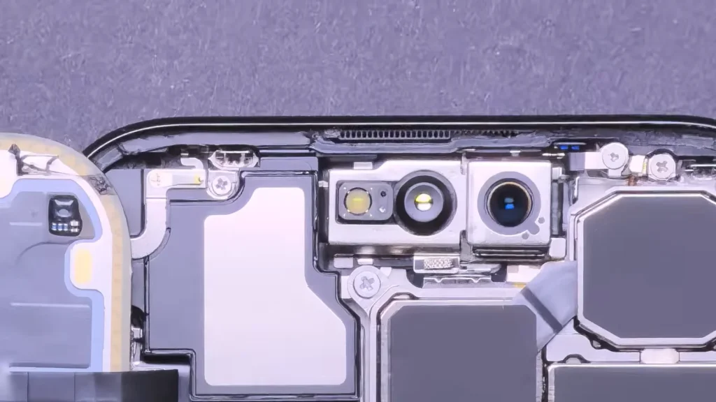 Someone opened up the iPhone 15 Pro with a 3D microscope and seeing inside the phone in this way is truly mind-blowing