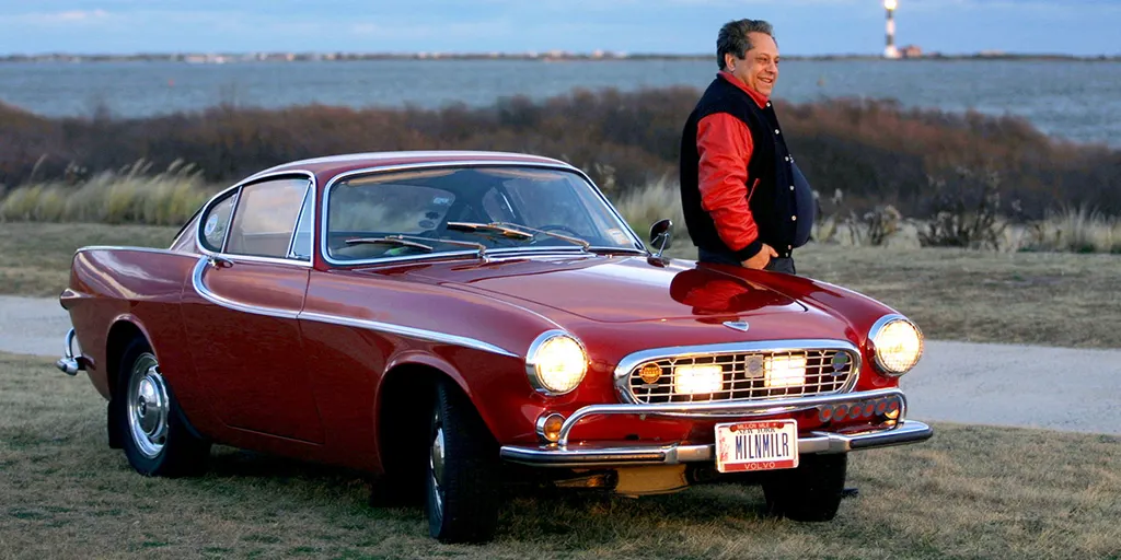 Irv Gordon is probably the most famous Volvo owner in the world, a status he achieved by driving his Volvo P1800 for over 3 million miles
