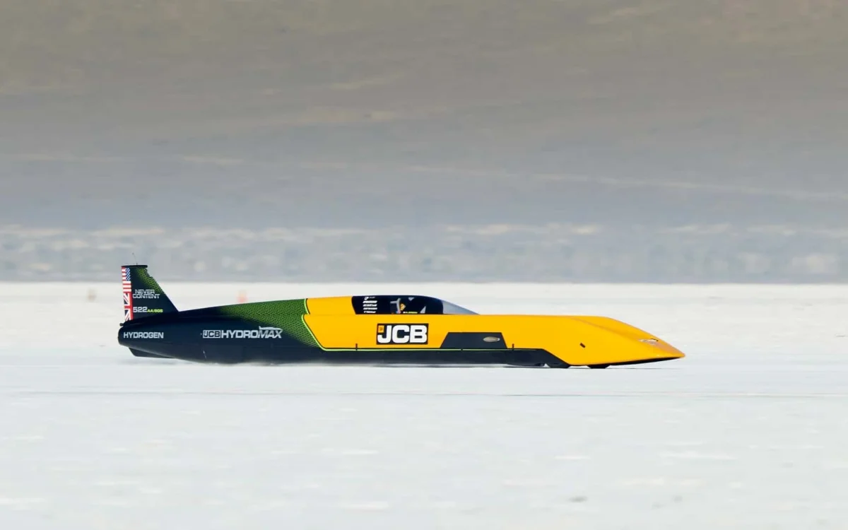 Man who broke the sound barrier on land has set a brand new speed record with 1,600HP hydrogen vehicle