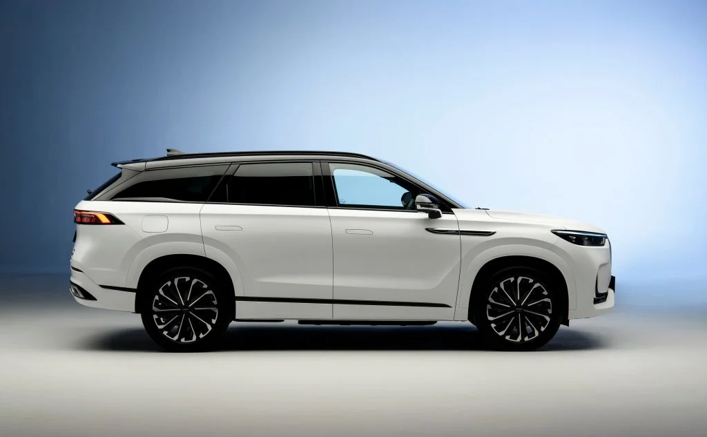 Chinese automakers warranties for their cars are leaving European carmakers stunned and this is why