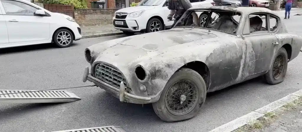 Jaguar E-Type Barn find