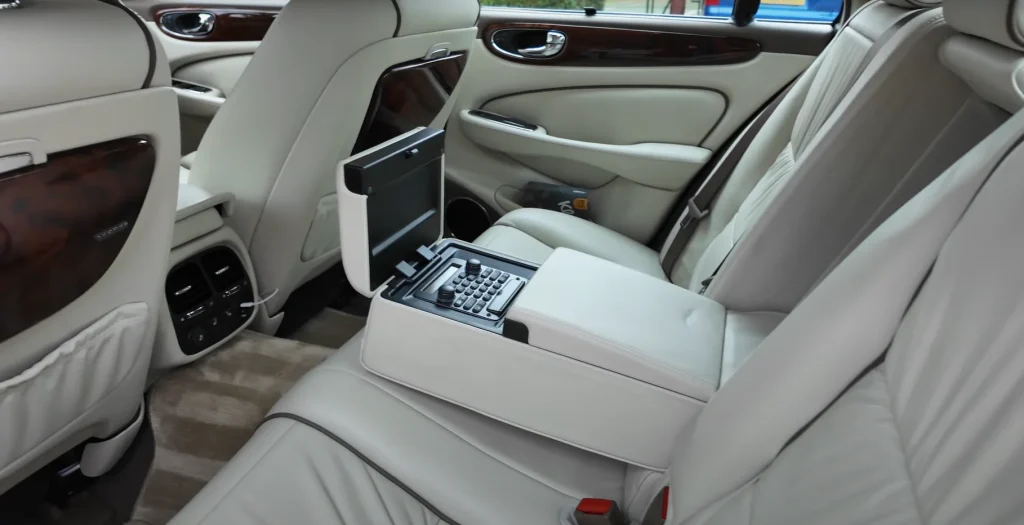 Man imported Jaguar XJ Super V8 from Japan and its unique history left the car with a very impressive spec