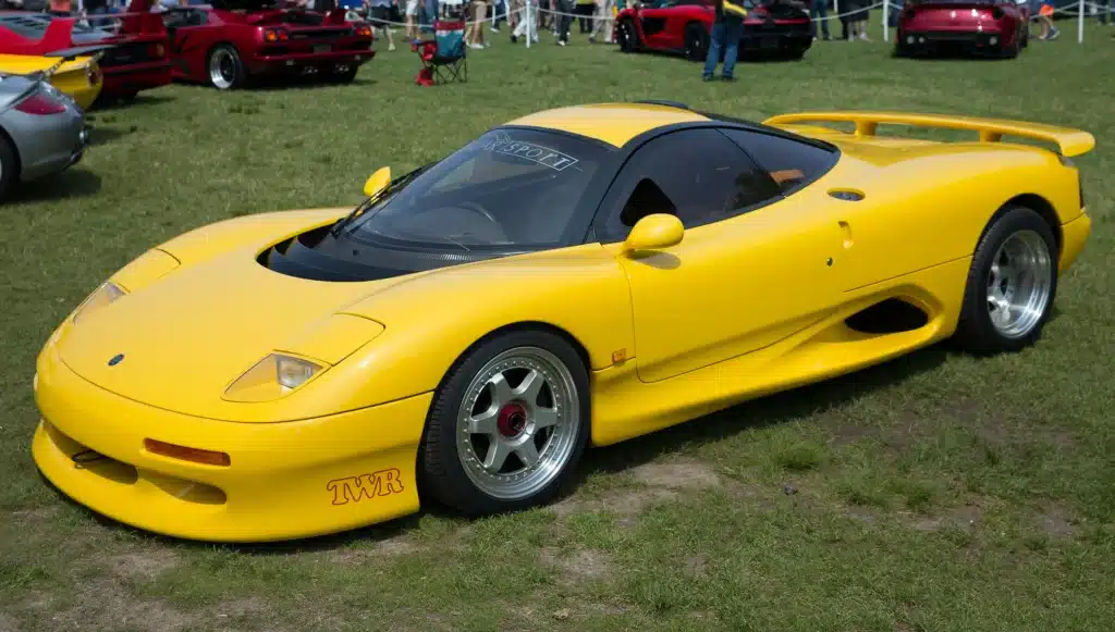 Jaguar XJR-15 V12 supercar