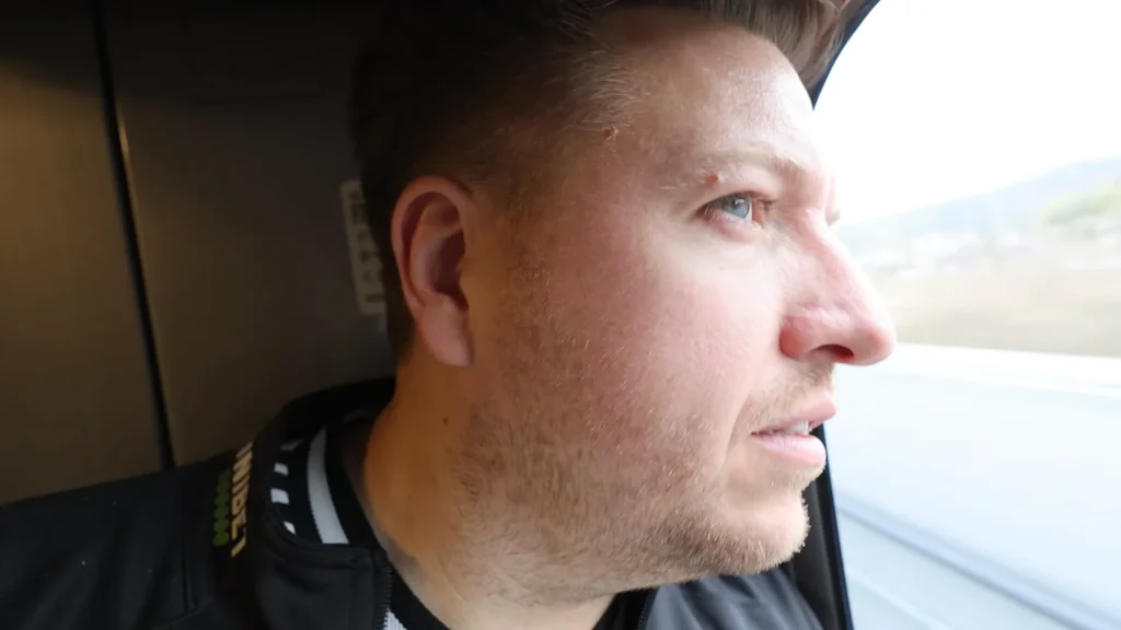 Man tries out Japan's fastest bullet train for 870-mile journey and shares what leaves him 'deeply impressed'
